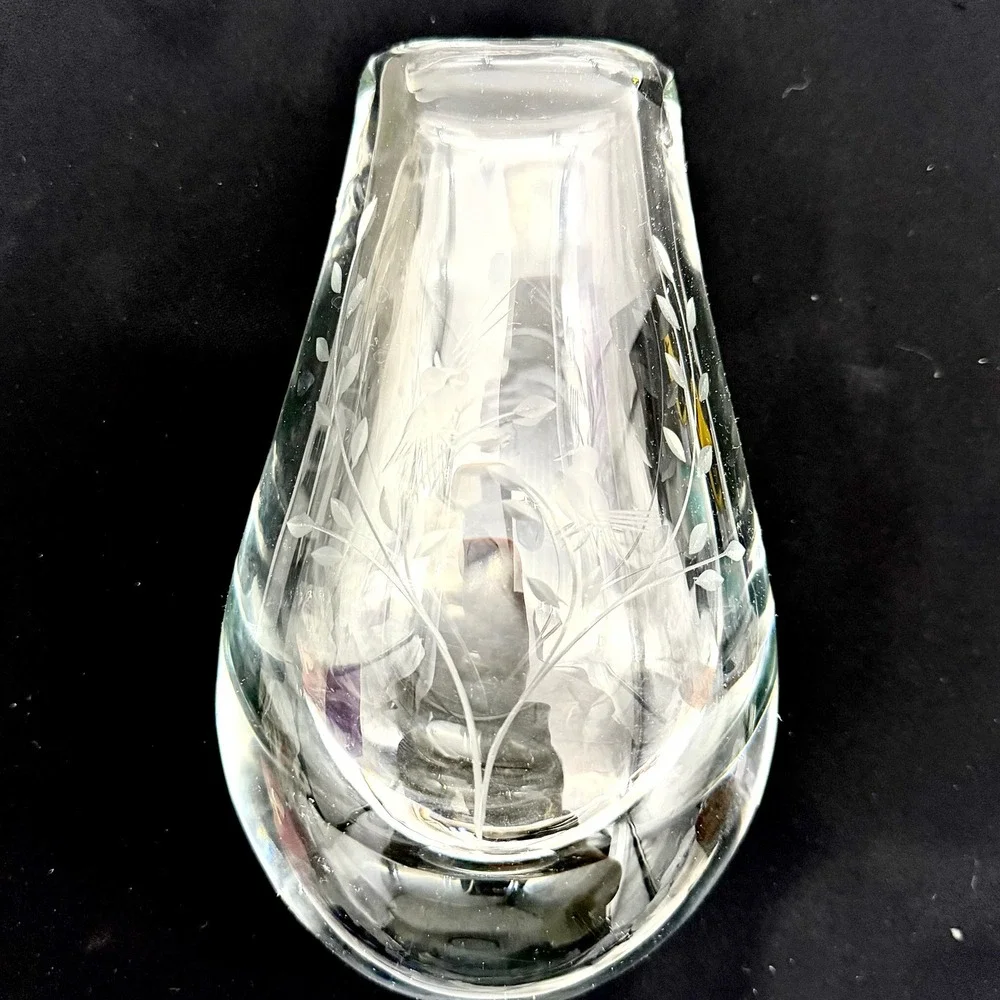 Vintage Art Glass Vase Medium Clear Mid-Century Etched Birds Heavy Base
